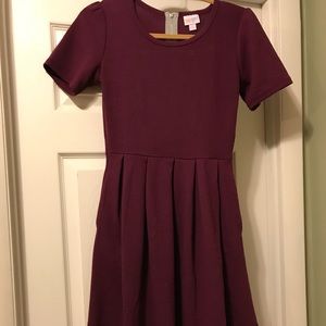 LuLaRoe Amelia Dress Size Small Burgundy